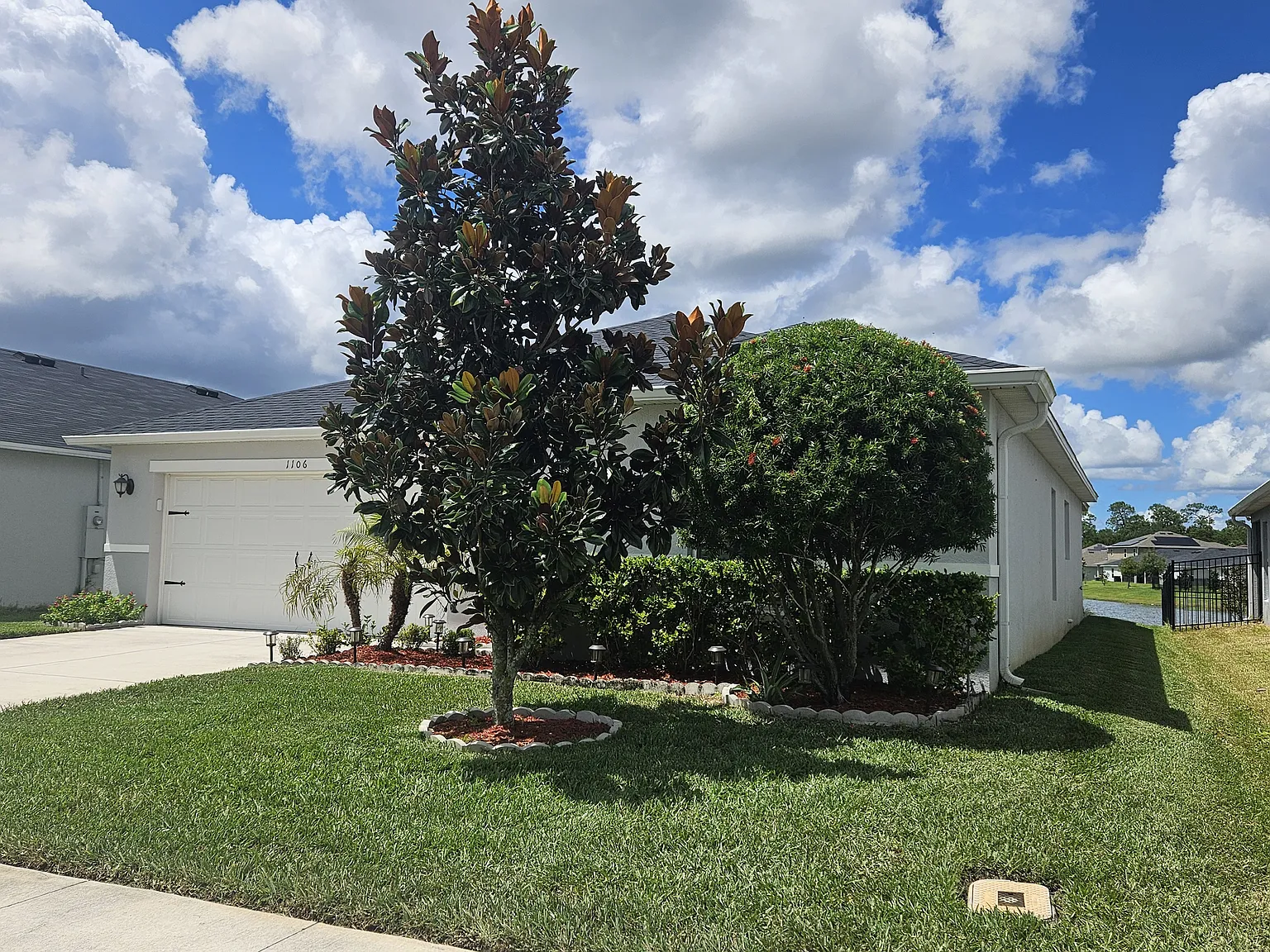 3 bed, 1558 sqft, $2,200 — Photo 3