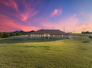 1435 Morrison Dr, Glen Rose, TX 76043