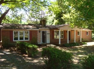 5413 Hunsucker Rd, Greensboro, NC 27405