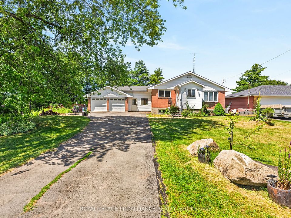 1st image of 2219 McKendry Rd