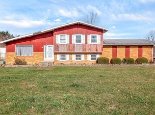 5828 Dove Rd, Kimball, MI 48074