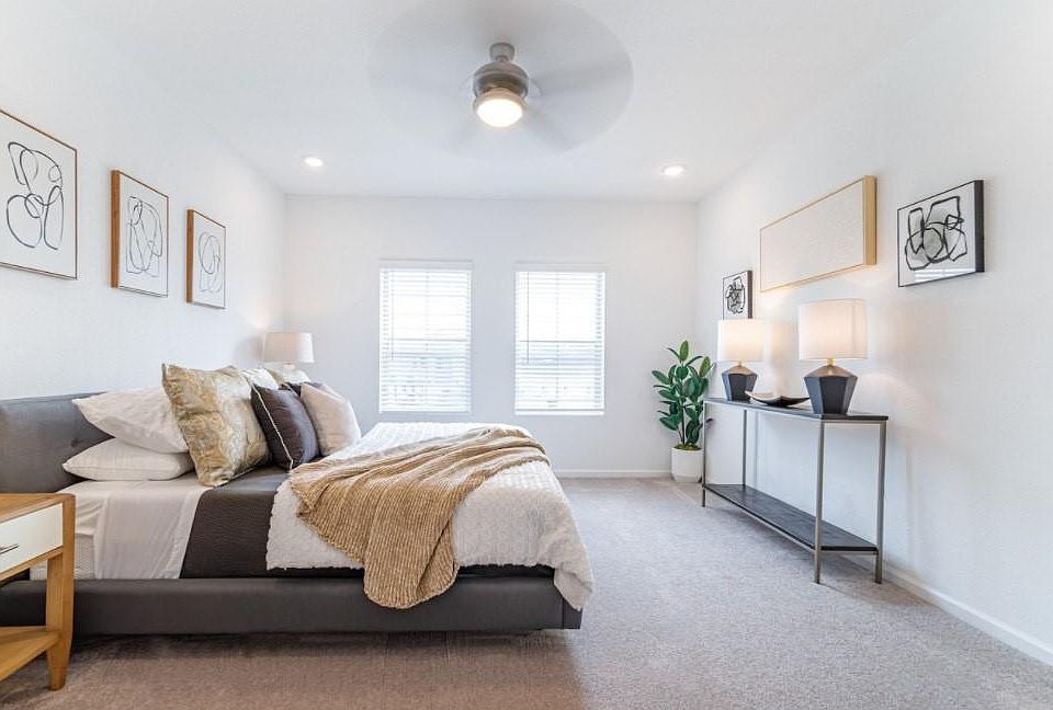 1st image of 9910 Kilkenny St