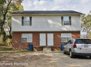 305 Oakland St APT B, Martin, TN 38237