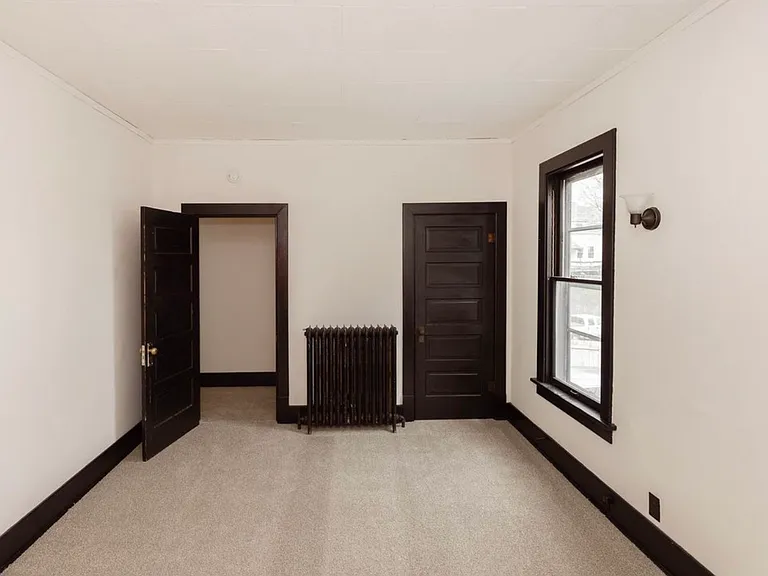 1605 Arlington Ave #1 — Photo 7