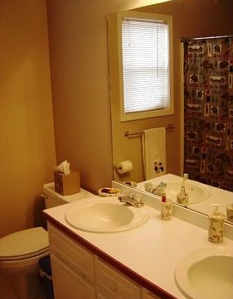 Master Bath with Garden Tub.