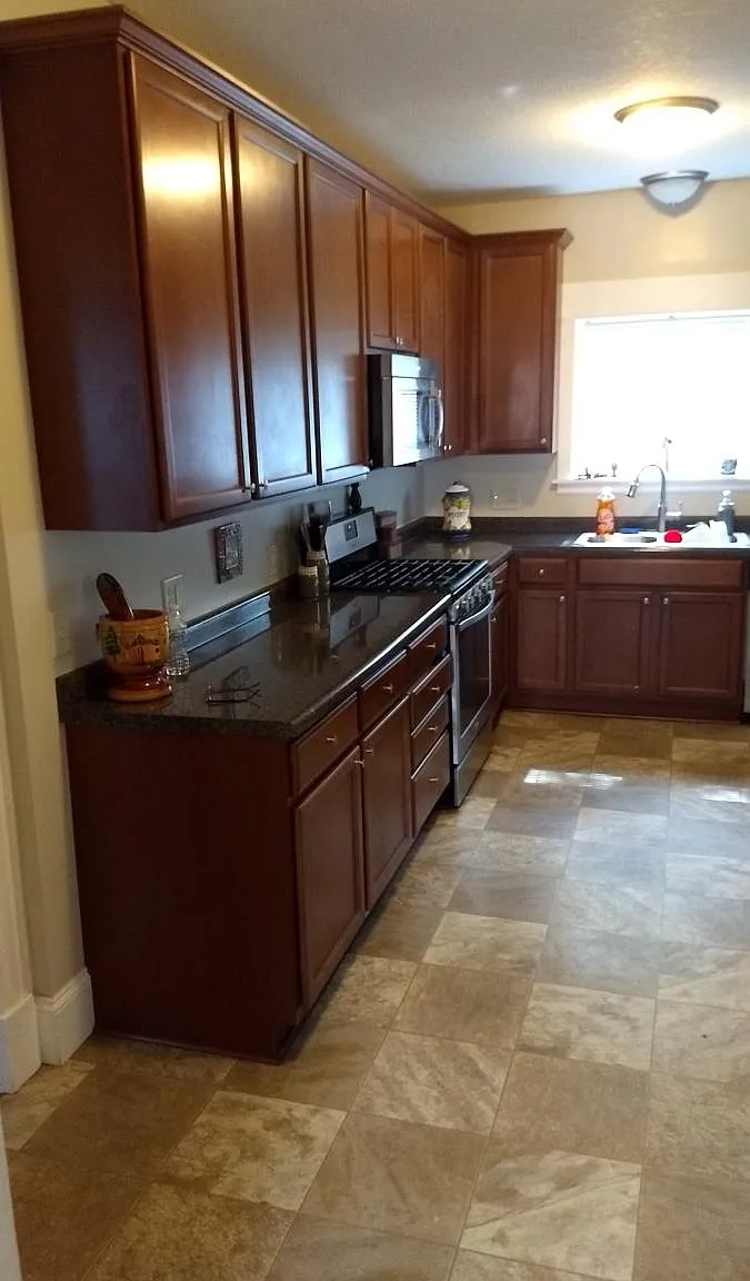 4 bed, 1700 sqft, $2,095 — Photo 1