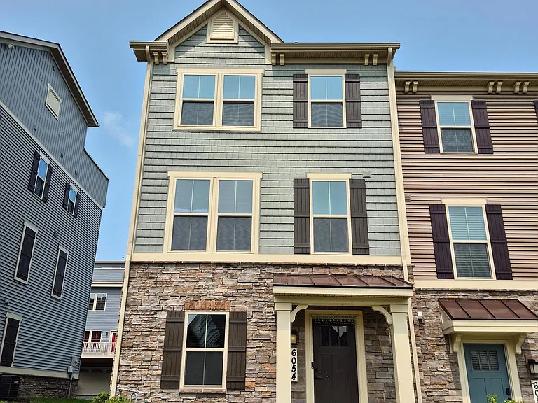6054 Fallfish Ct — Photo 7