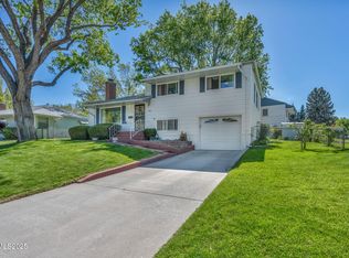895 Stoker Ave, Reno, NV 89503