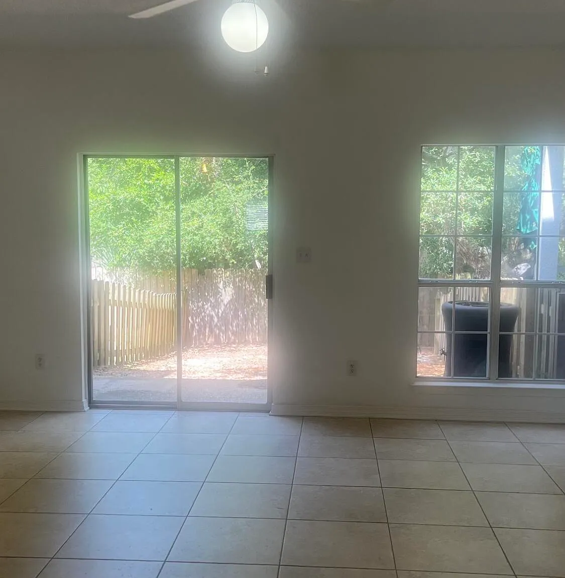 2 bed, 2.5 bath, 1200 sqft, $1,700 — Photo 3