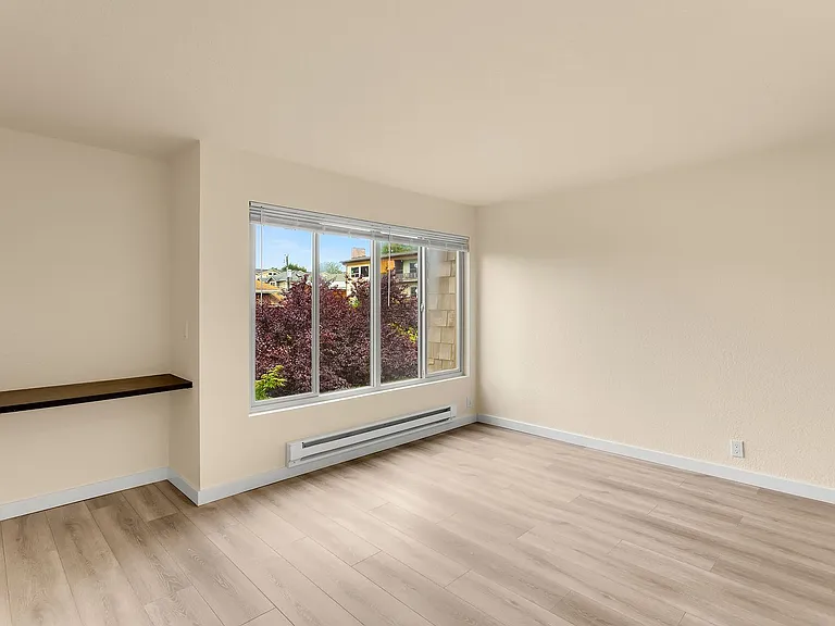 Linden Lofts — Photo 12