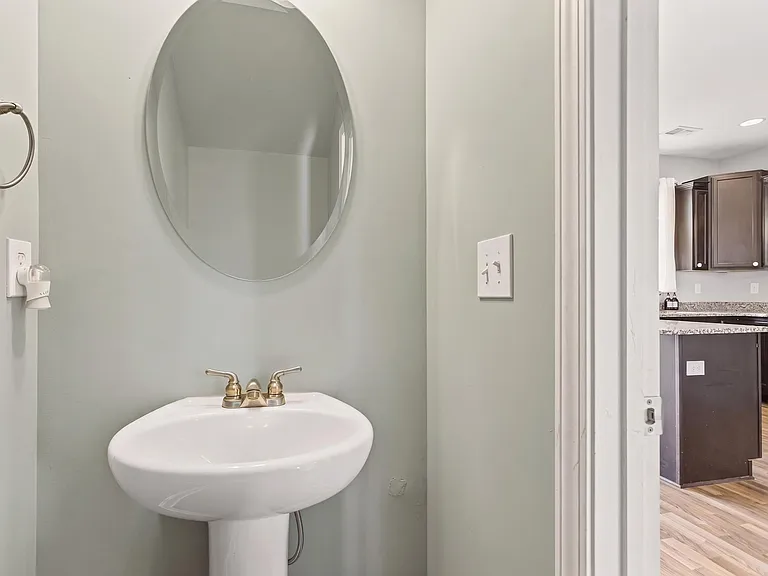 793 Silver Pines Ln — Photo 18