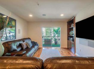 (Undisclosed Address), Los Angeles, CA 90045