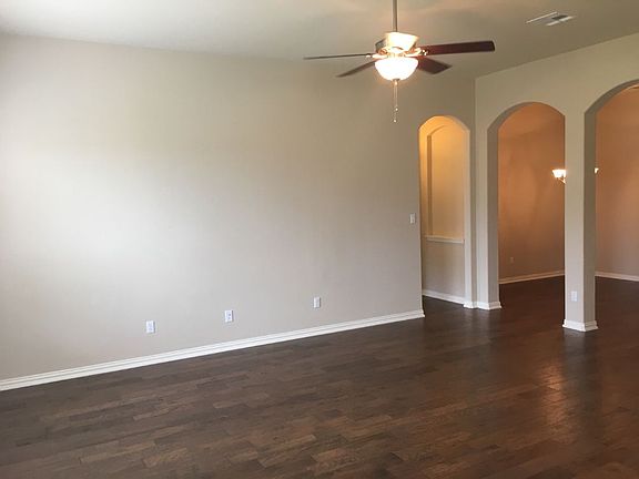 3rd image of 2252 Angelica Ct