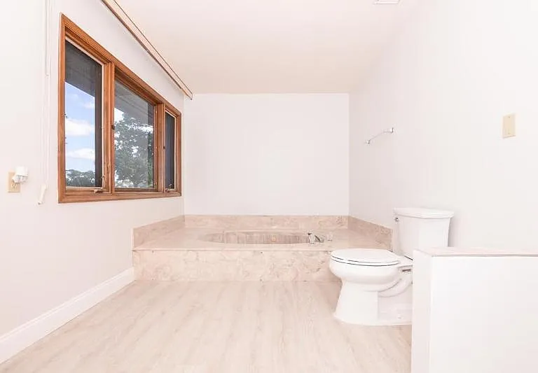 3001 Conifer Dr — Photo 9
