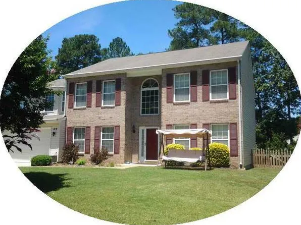 109 Quest Ct, Yorktown, VA 23692