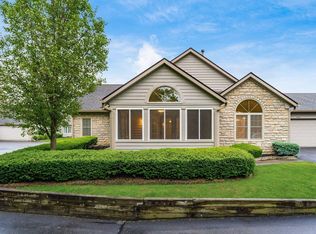 5790 Ravine Creek Dr, Grove City, OH