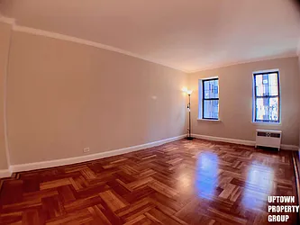 Rented by Uptown Property Group