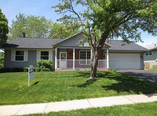 108 Mason Dr NW, Cedar Rapids, IA 52405