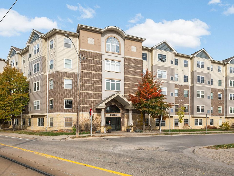 1st image of 4824 E 53rd St APT 410