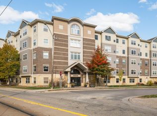 4824 E 53rd St APT 410, Minneapolis, MN 55417