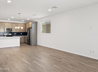 5728 S Bug Springs Loop, Tucson, AZ 85747