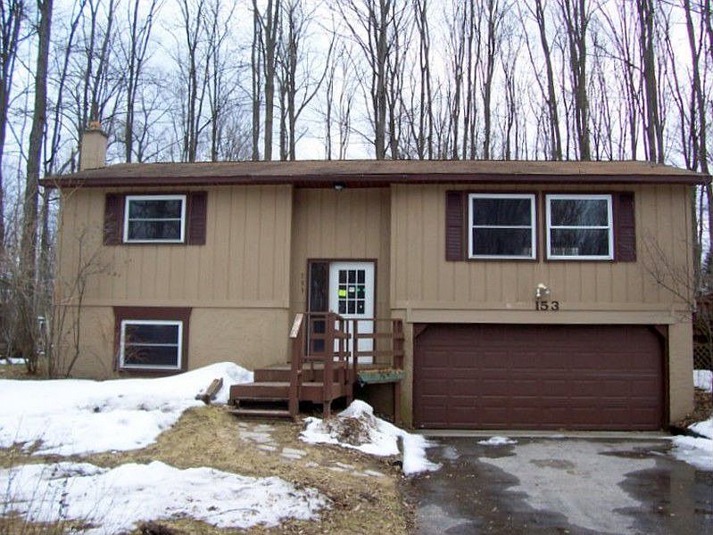 1st image of 153 Waxwing Dr