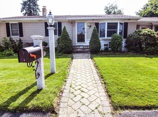 2 Durante Ave, Johnston, RI 02919