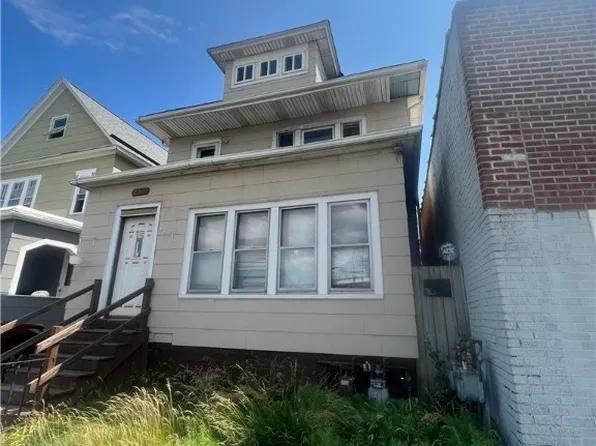 2003 Broadway St, Buffalo, NY 14212