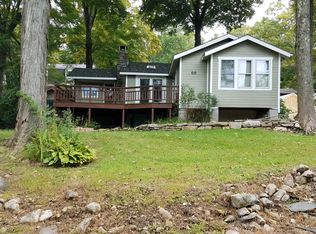 69 Lake Shore Rd E, Stockholm, NJ 07460