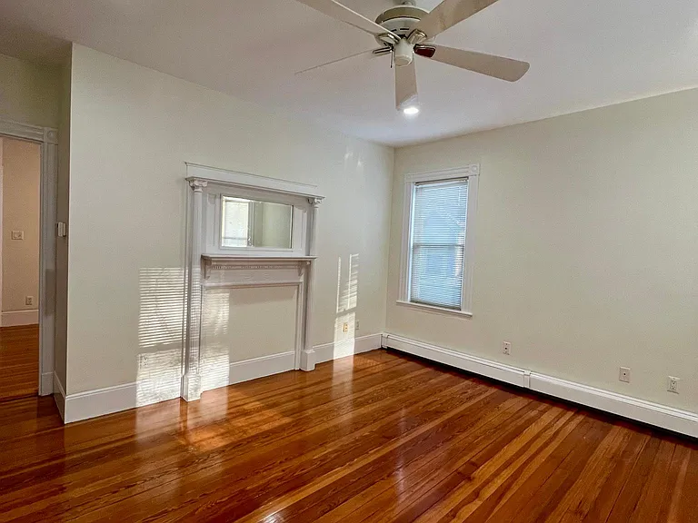 108 Chestnut St #3 — Photo 8