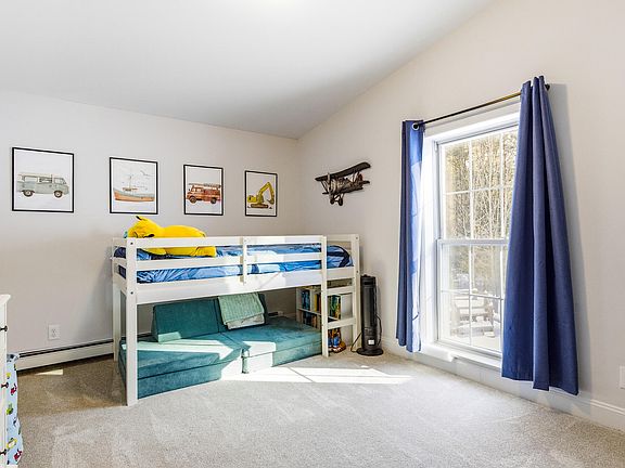 4th image of 364 Pine Hill Road