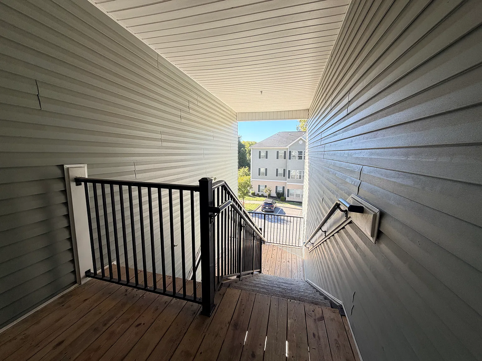 2 bed, 1201 sqft, $1,395 — Photo 4