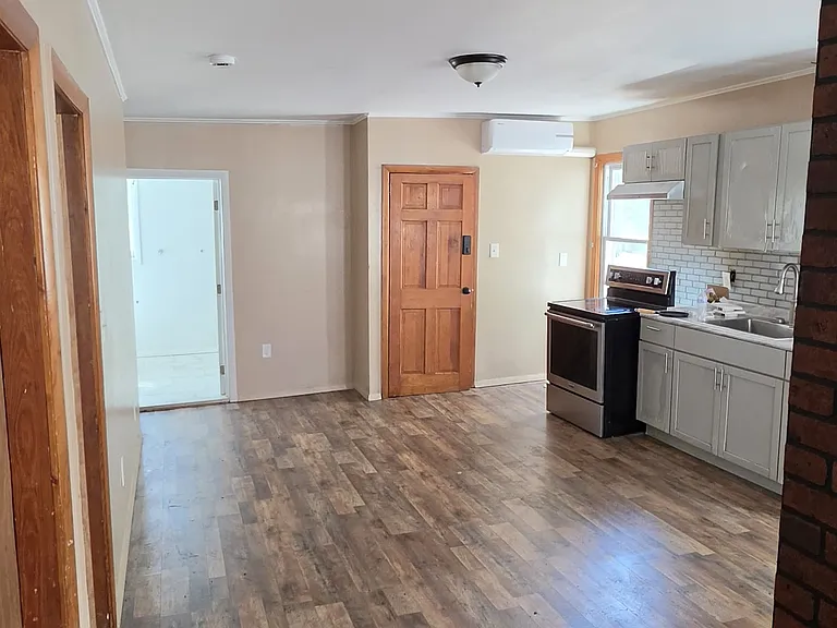 18 Bullard St #2 — Photo 10