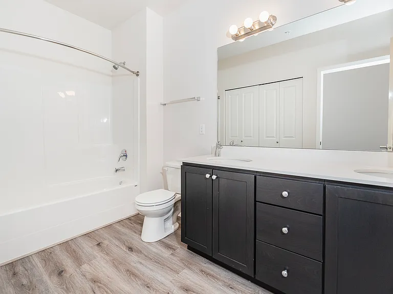 1 Bed 1 Bath Deluxe (A) - 862 Sq Ft 1 Bed 1 Bath Deluxe (A) - 862 Sq Ft