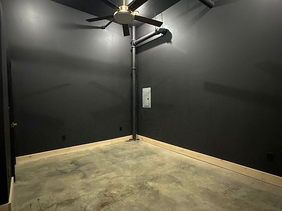 4th image of 21 W Broadway APT 207