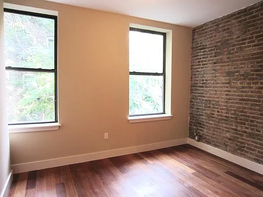 Rented by Mark David | media 37