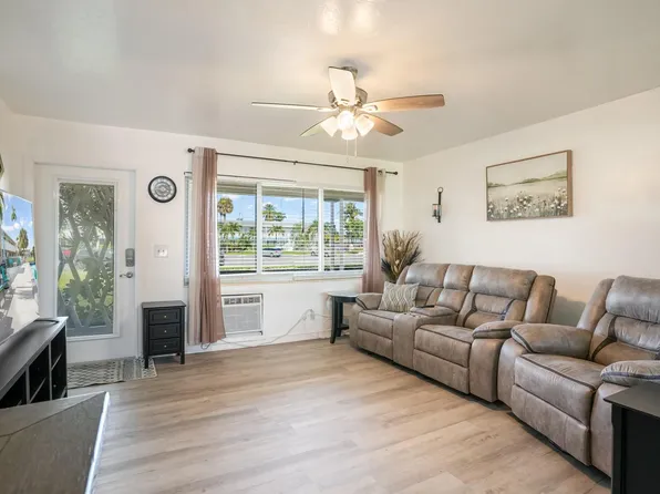 (undisclosed Address), Hallandale Beach, FL 33009