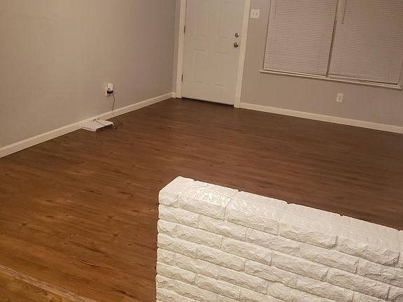 3rd image of 3001 W 8th St