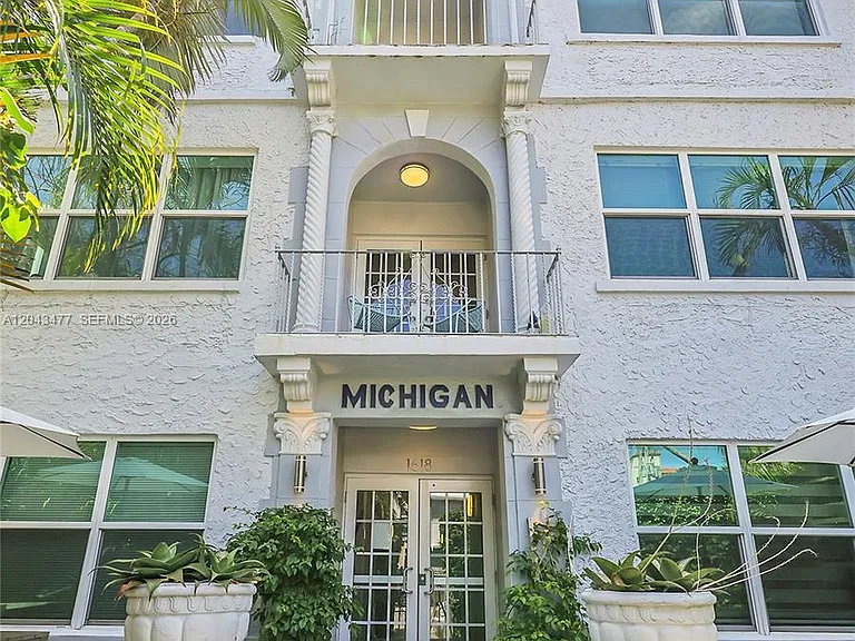 1618 Michigan Ave #25 — Photo 13