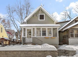 1050 Loeb St, Saint Paul, MN 55117