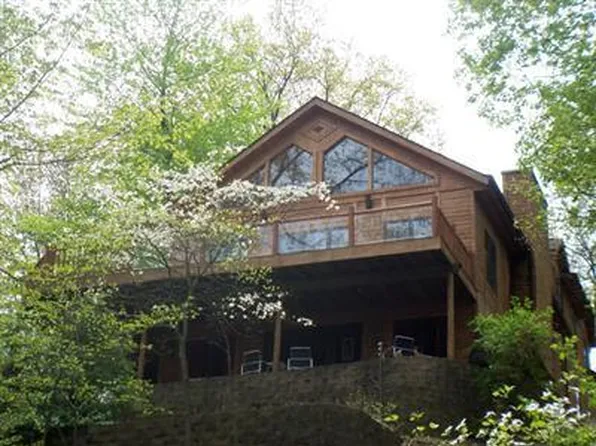 10608 Delihant Rd, Three Rivers, MI 49093