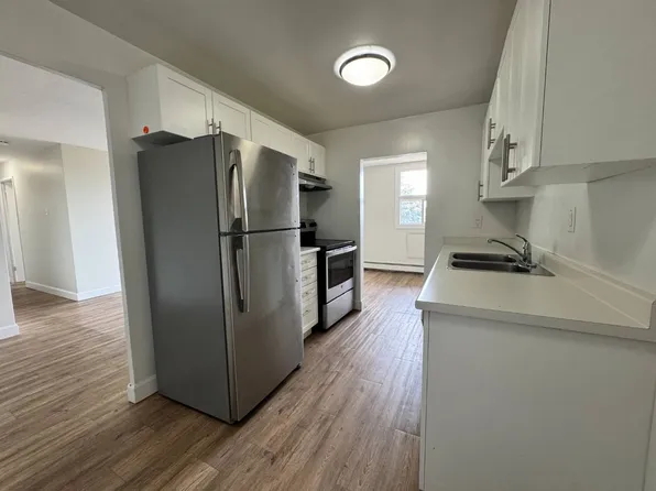 200 London Rd, Sarnia, ON