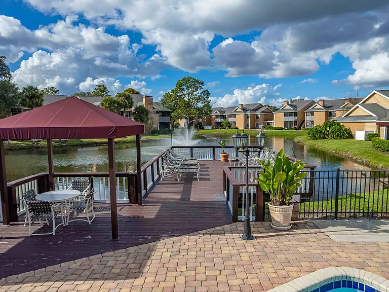 The Park at Palermo Apartments — Photo 37