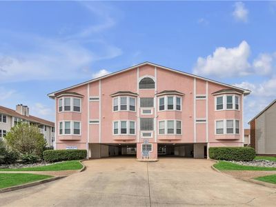 2325 W Great Neck Rd APT 103, Virginia Beach, VA, 23451