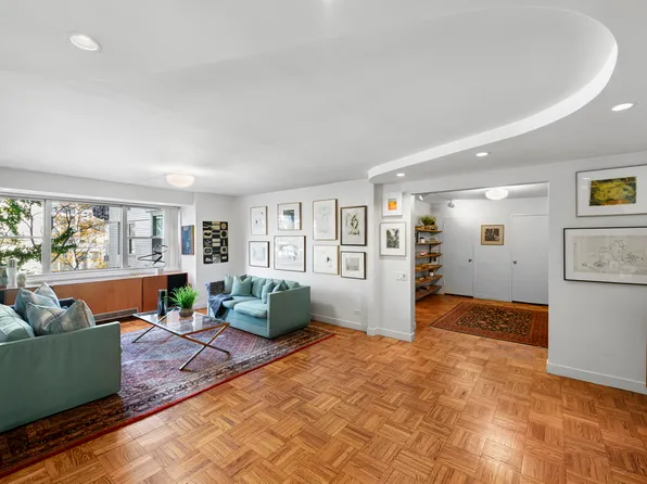 70 East 10th Street image 1 of 23