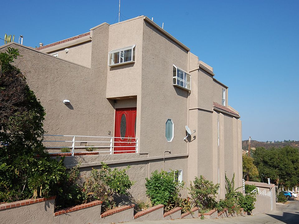 1st image of 4428 San Blas Ave