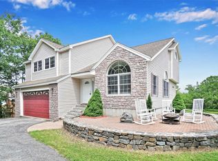 35 Oakwood Dr, South Portland, ME 04106