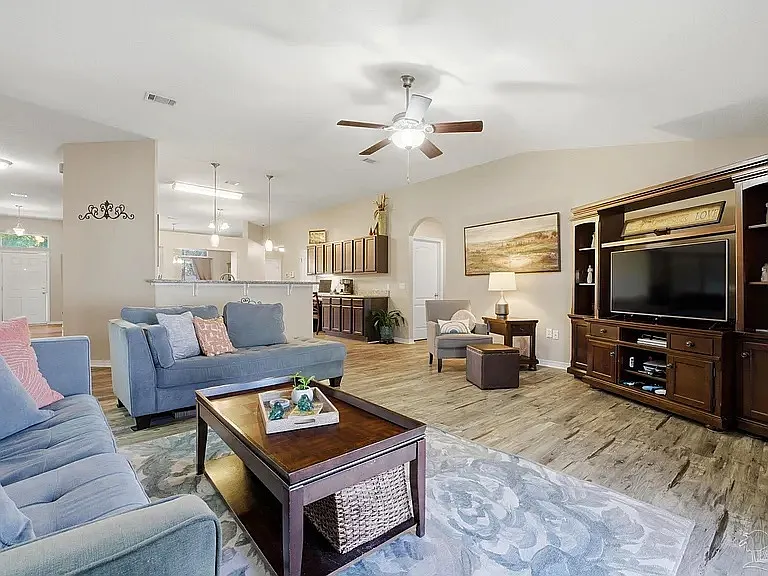 2184 Liberty Loop Rd — Photo 3