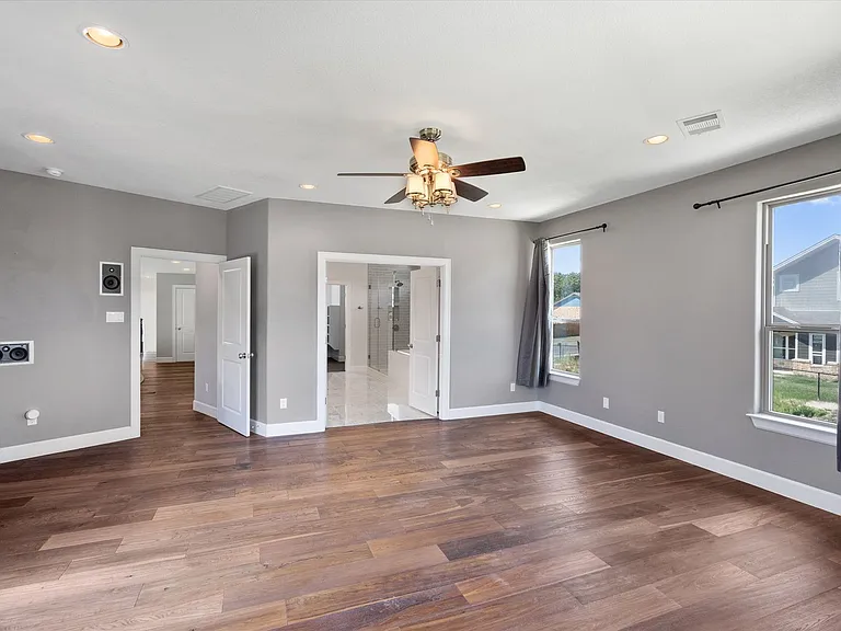 1614 Cedar Bend Dr — Photo 22