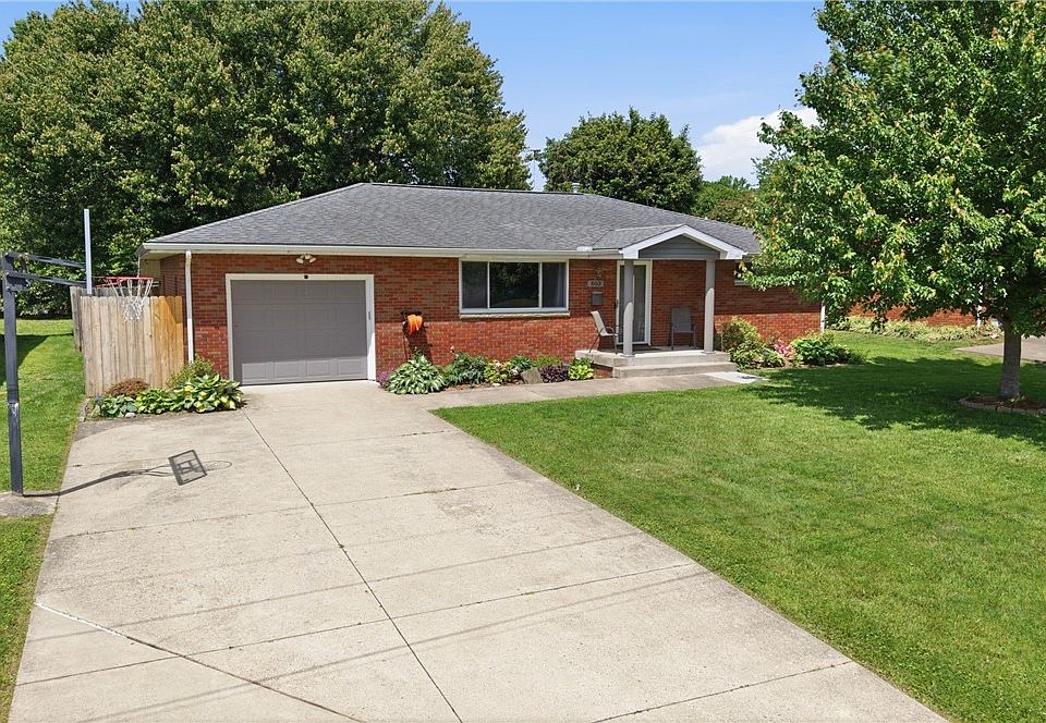 1st image of 803 Westview Dr